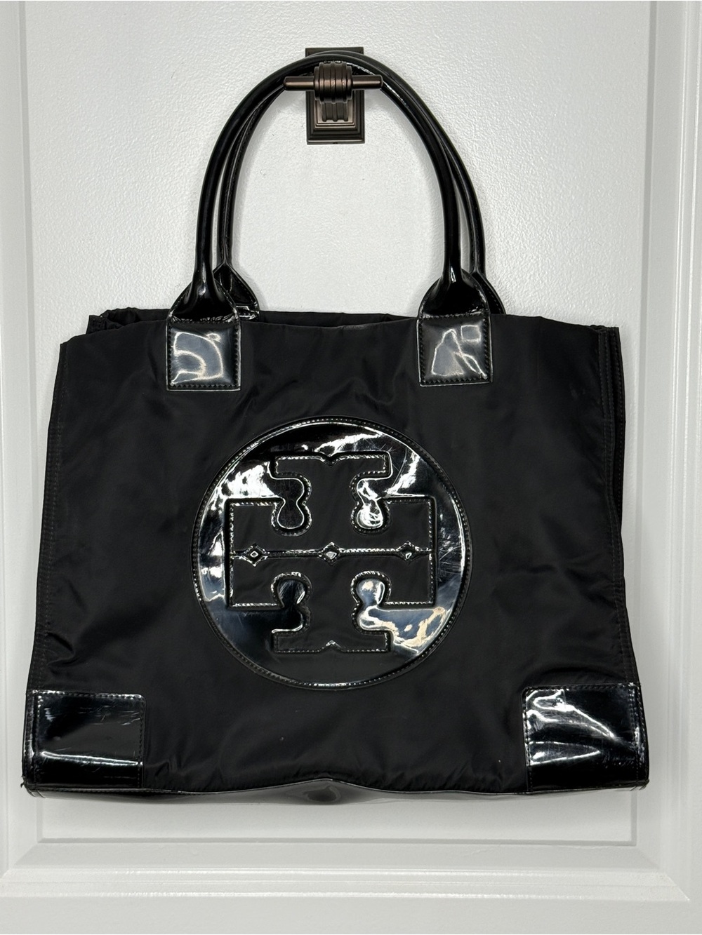 Tory Burch Ella Black Large Logo Tote Bag Fair Condition